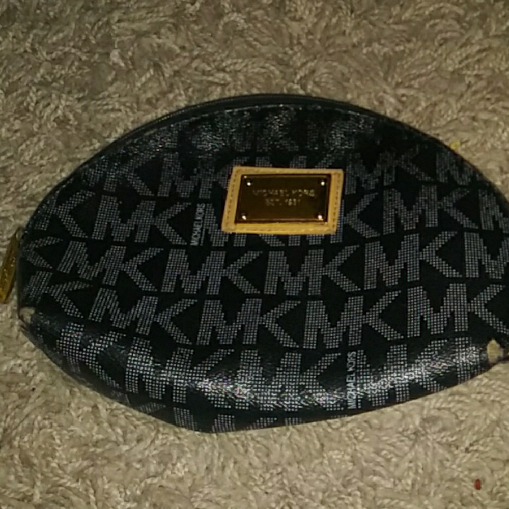 Michael Kors cosmetic bag